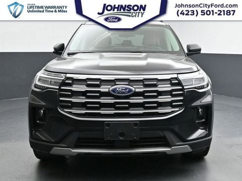 New 2026 Ford Explorer Active w/ Active Comfort Package image 4
