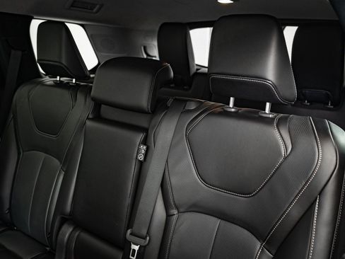 Used 2024 INFINITI QX60 Sensory image 40