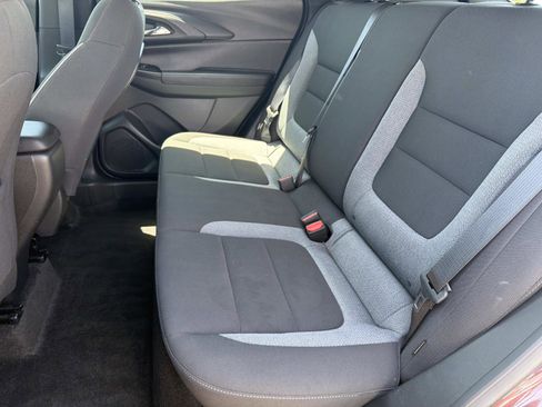 Used 2023 Chevrolet TrailBlazer LS FWD image 19