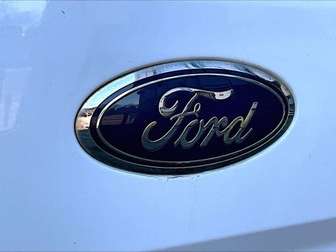 Used 2016 Ford F150 XLT w/ Equipment Group 302A Luxury image 31