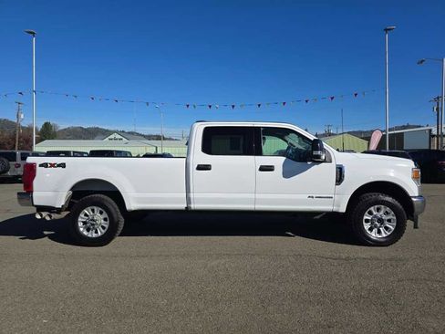 Used 2022 Ford F350 XLT w/ XLT Value Package image 6
