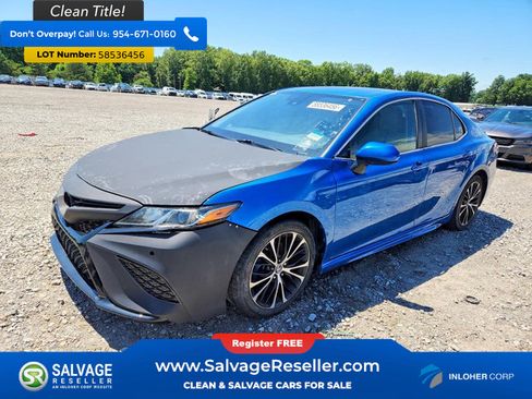 Used 2018 Toyota Camry SE FWD image 1