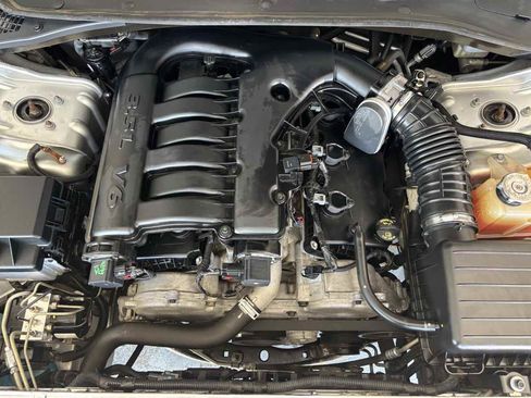 Used 2007 Chrysler 300 Touring image 26