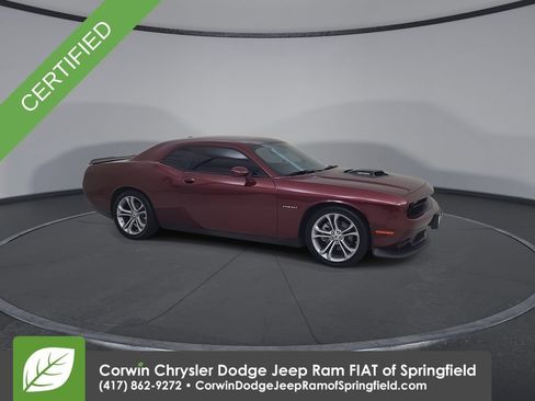 Used 2022 Dodge Challenger R/T w/ Shaker Package RWD image 2