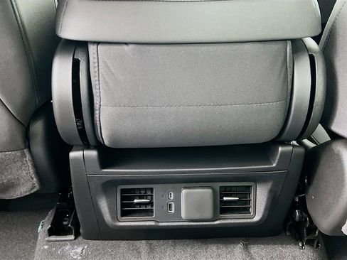 New 2026 Chevrolet Silverado 1500 LT image 25