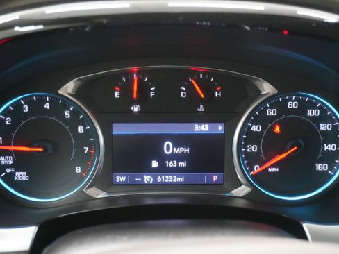 Used 2020 Chevrolet Traverse LT w/ Driver Confidence II Package FWD image 19