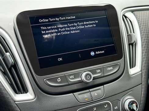 Used 2024 Chevrolet Malibu LT FWD image 18