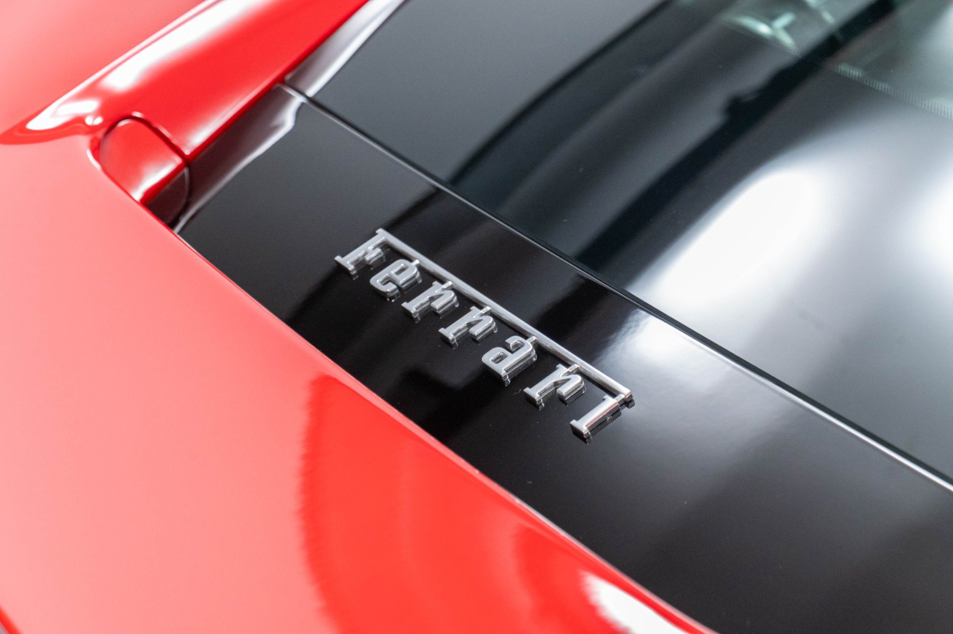Used 2016 Ferrari 488 GTB RWD image 63