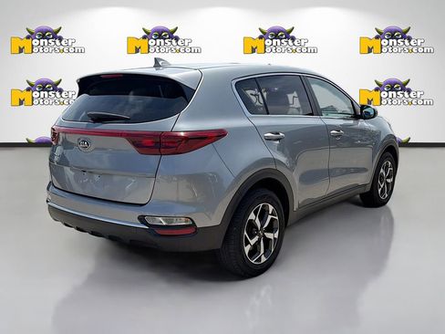 Used 2022 Kia Sportage LX AWD/4WD image 5