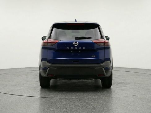 Used 2025 Nissan Rogue SV FWD image 7