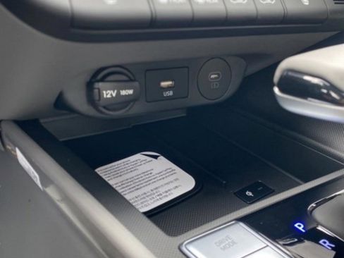 New 2026 Hyundai Elantra SEL Sport FWD image 22