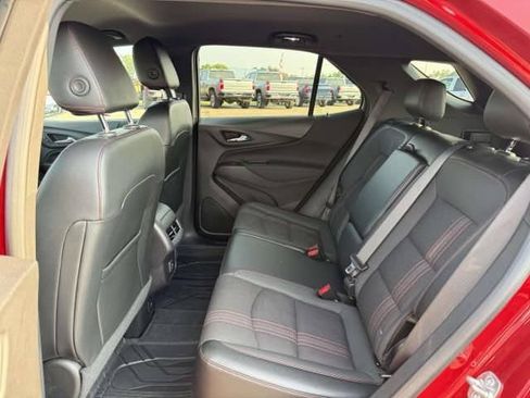 Used 2024 Chevrolet Equinox RS FWD image 14