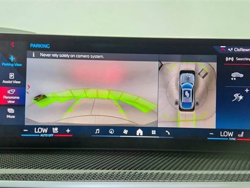 Used 2025 BMW X6 M60i image 45