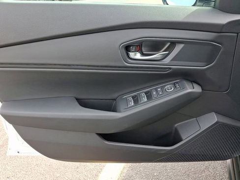 Certified 2025 Honda Accord SE image 12