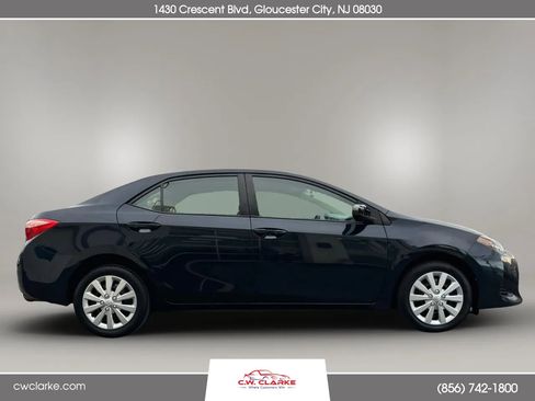 Used 2017 Toyota Corolla LE image 5