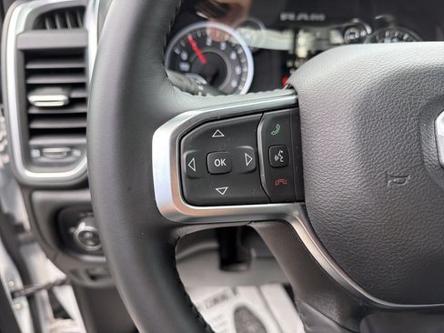 Used 2024 RAM 1500 Big Horn AWD/4WD image 20