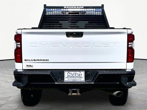 Used 2024 Chevrolet Silverado 2500 W/T w/ WT Convenience Package image 4