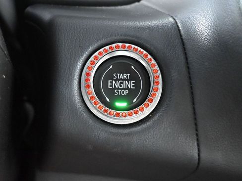 Used 2021 GMC Yukon SLE w/ Gmc Pro Safety Plus Package image 29