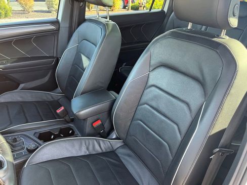 Used 2023 Volkswagen Tiguan SEL R-Line AWD/4WD image 14