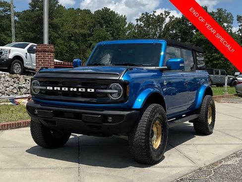 Used 2022 Ford Bronco Outer Banks image 3