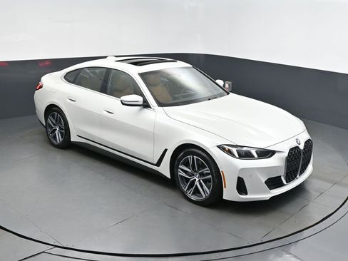 Certified 2025 BMW 430i image 36