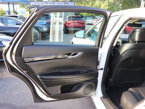 Used 2023 Genesis G80 2.5T image 22