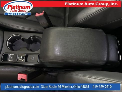 Used 2017 Audi Q3 2.0T Premium image 19