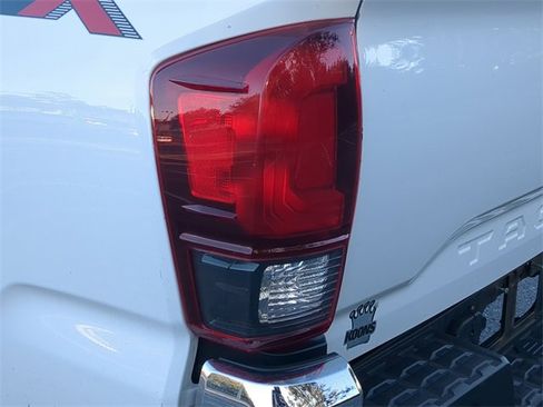 Used 2023 Toyota Tacoma SR5 image 10