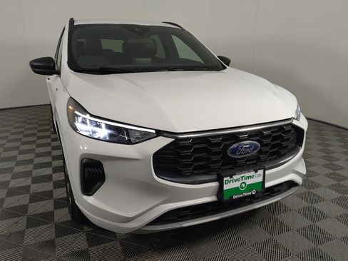 Used 2023 Ford Escape ST-Line AWD/4WD image 14