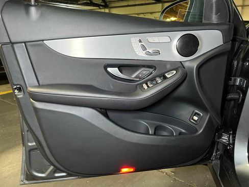 Certified 2021 Mercedes-Benz GLC 300 GLC 300 image 21