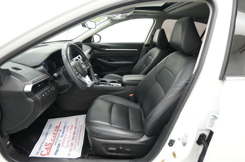 Used 2024 Nissan Altima 2.5 SL AWD/4WD image 14