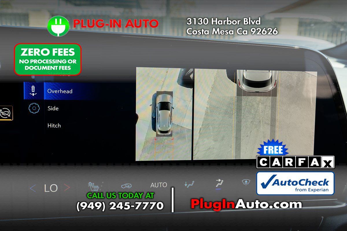 Used 2024 Chevrolet Equinox EV RS FWD image 35