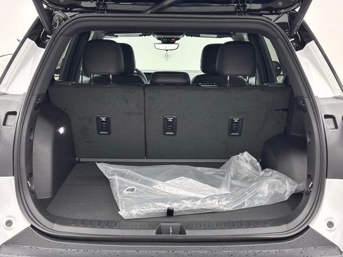 New 2026 GMC Terrain Elevation w/ Elevation Premium Package image 10