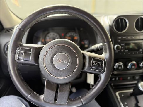 Used 2017 Jeep Patriot Latitude image 14