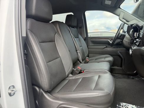 Used 2024 GMC Sierra 3500 SLT image 19