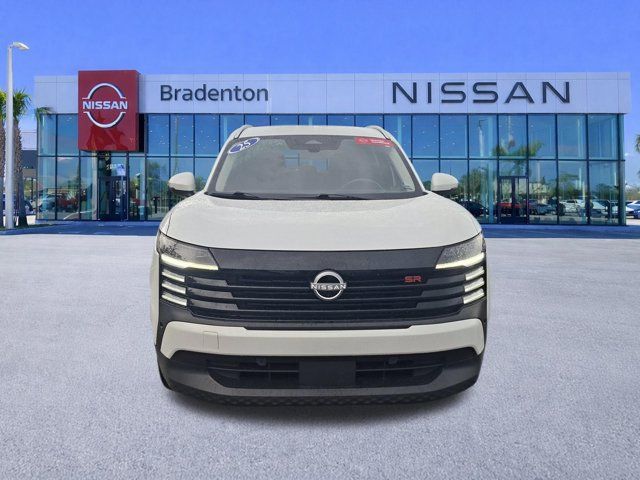 Certified 2025 Nissan Kicks SR FWD image 2