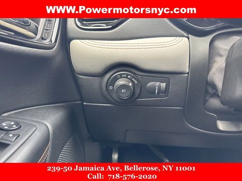 Used 2022 Dodge Durango R/T image 36