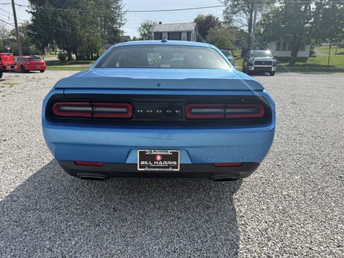 Used 2015 Dodge Challenger SXT Plus w/ Driver Convenience Group RWD image 6