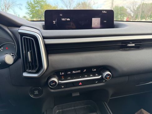 Used 2025 MAZDA CX-50 AWD 2.5 S w/ Premium Package image 13