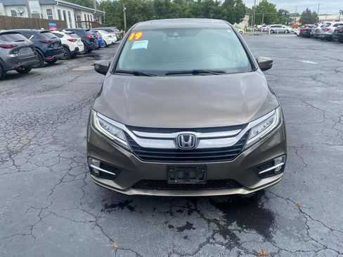 Used 2019 Honda Odyssey Elite image 2