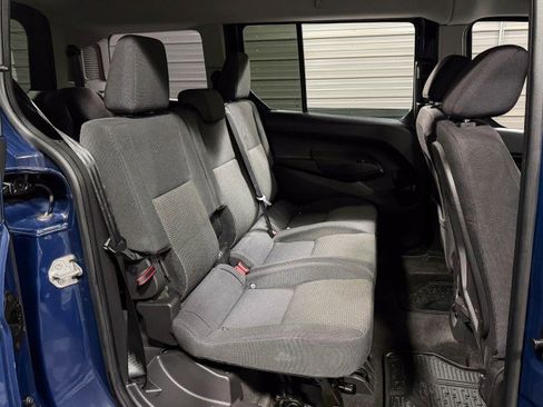 Used 2018 Ford Transit Connect XL image 19