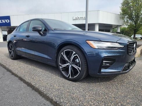 Certified 2024 Volvo S60 B5 Core w/ Climate Package AWD/4WD image 1