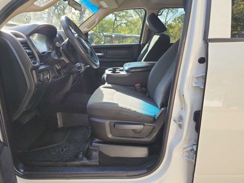 Used 2019 RAM 3500 Tradesman image 18