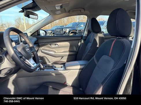 Used 2025 Nissan Sentra SR image 10