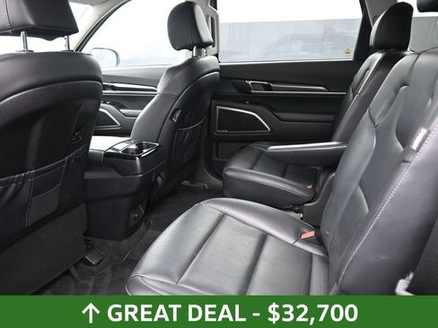 Used 2025 Kia Telluride S AWD/4WD image 25
