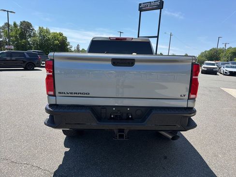 Used 2026 Chevrolet Silverado 2500 LT w/ Trail Boss Package AWD/4WD image 7