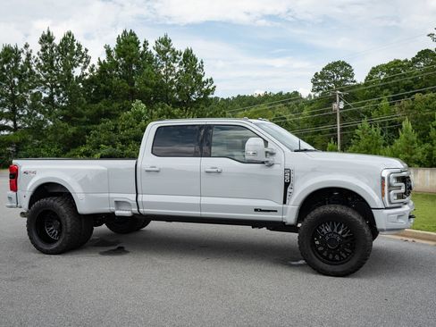 Used 2026 Ford F450 Lariat AWD/4WD image 27