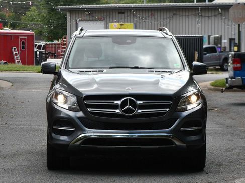 Used 2018 Mercedes-Benz GLE 350 w/ Premium 1 Package image 2