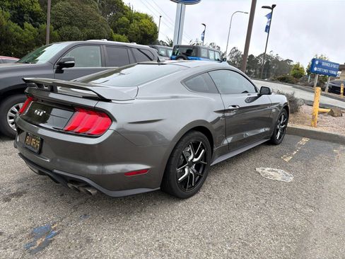 Used 2020 Ford Mustang GT RWD image 9