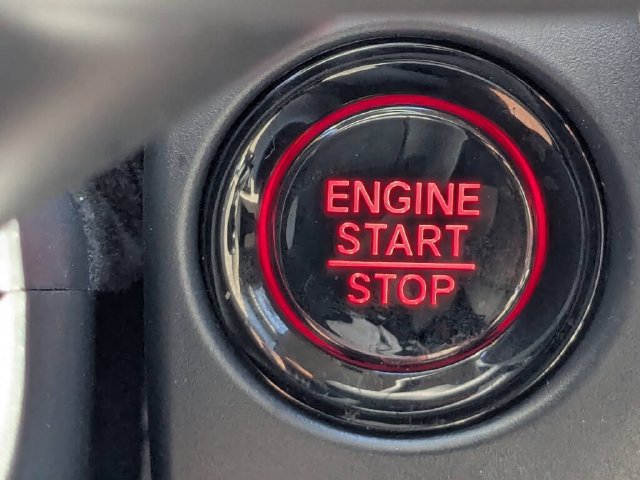 Certified 2026 Honda HR-V LX image 24